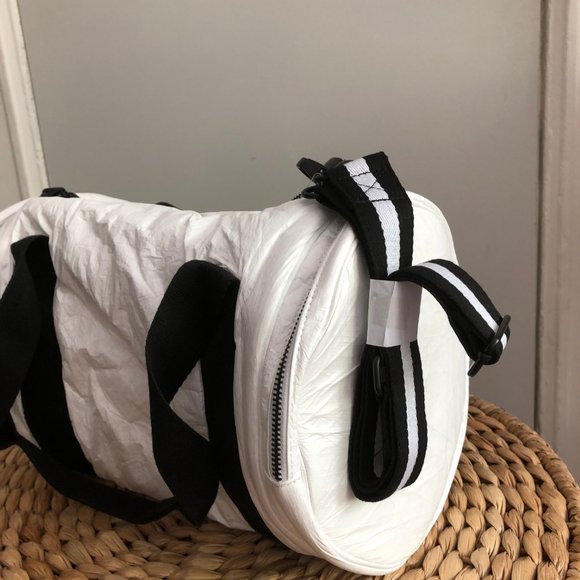 State White Nylon Duffel Bag - Picture 4 of 5